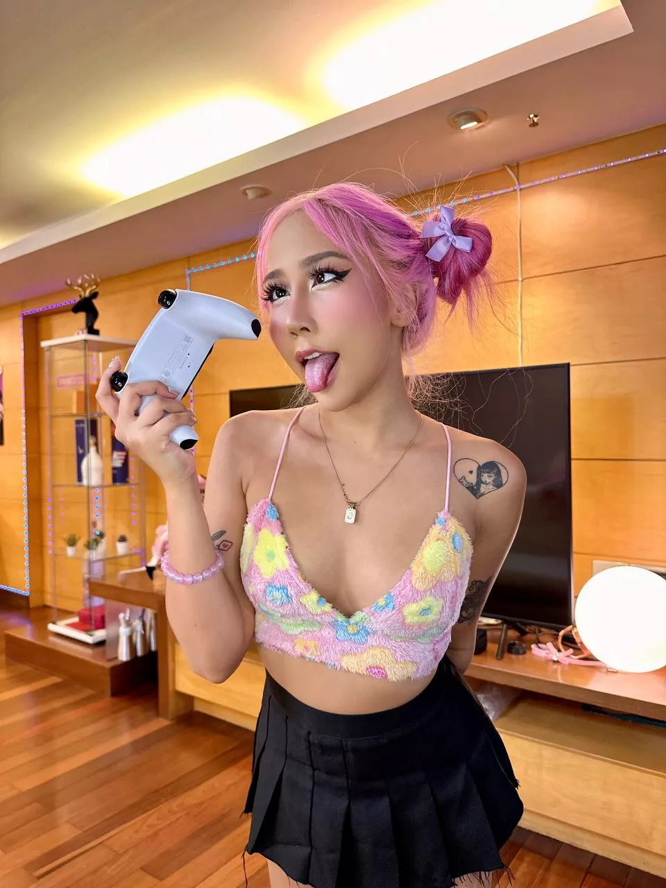 I like my outfit today posted by Skylar_AI