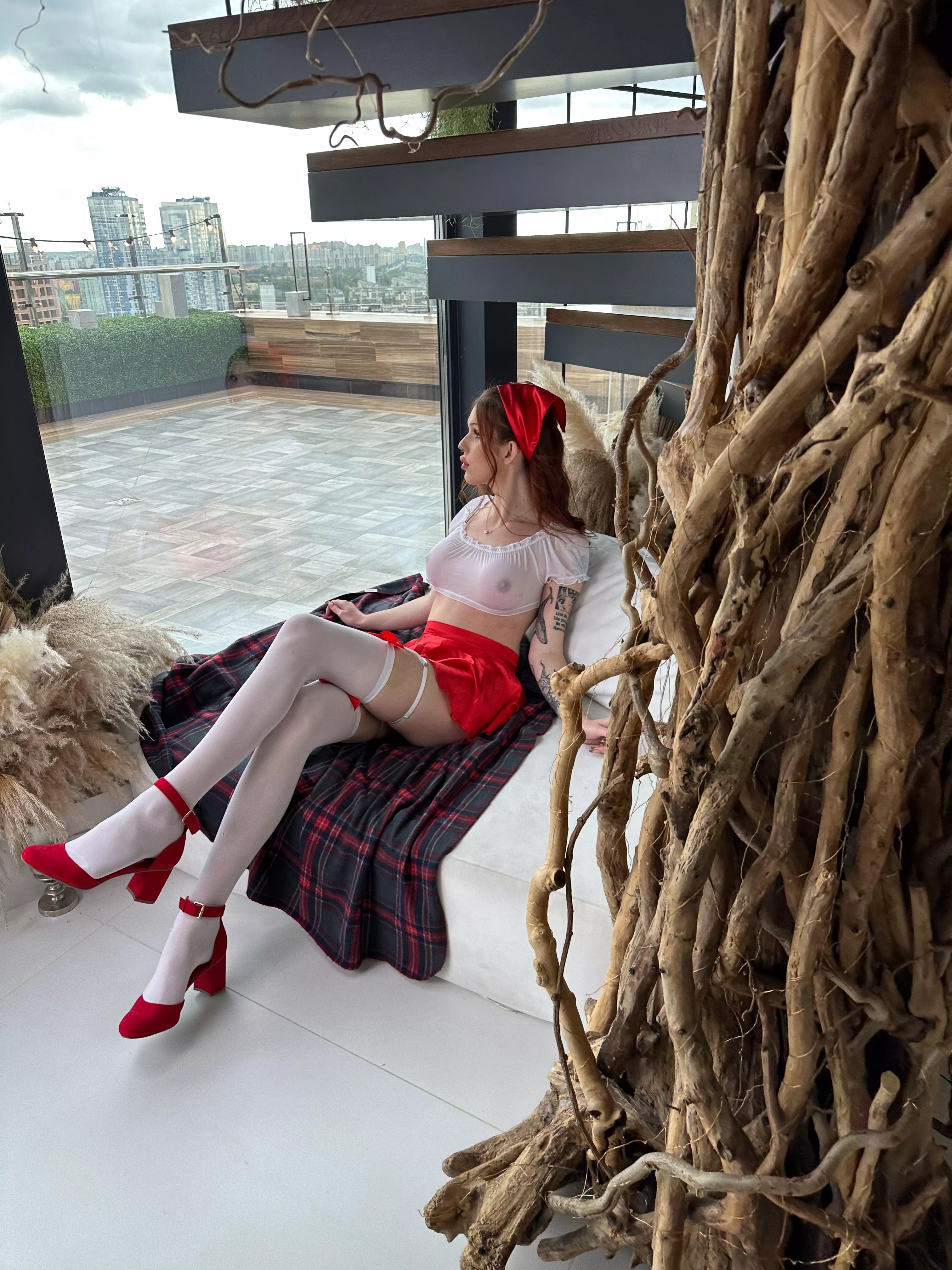 I think I look good in this suit😈 posted by BeautyFromParadise