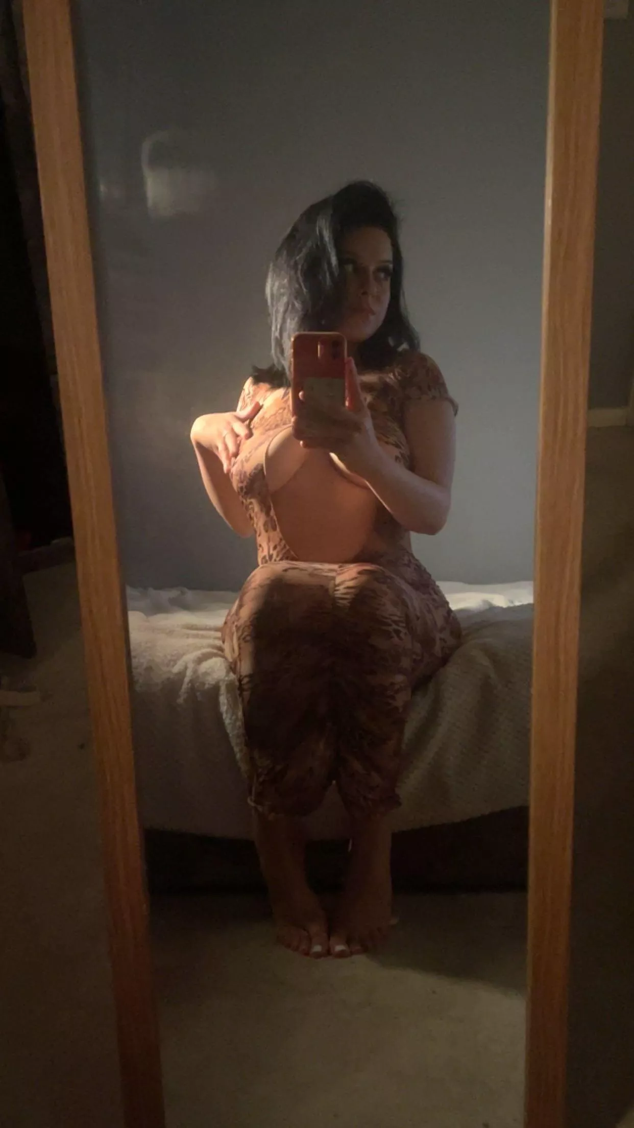 Is this cropped enough for you? posted by lmayritalmv