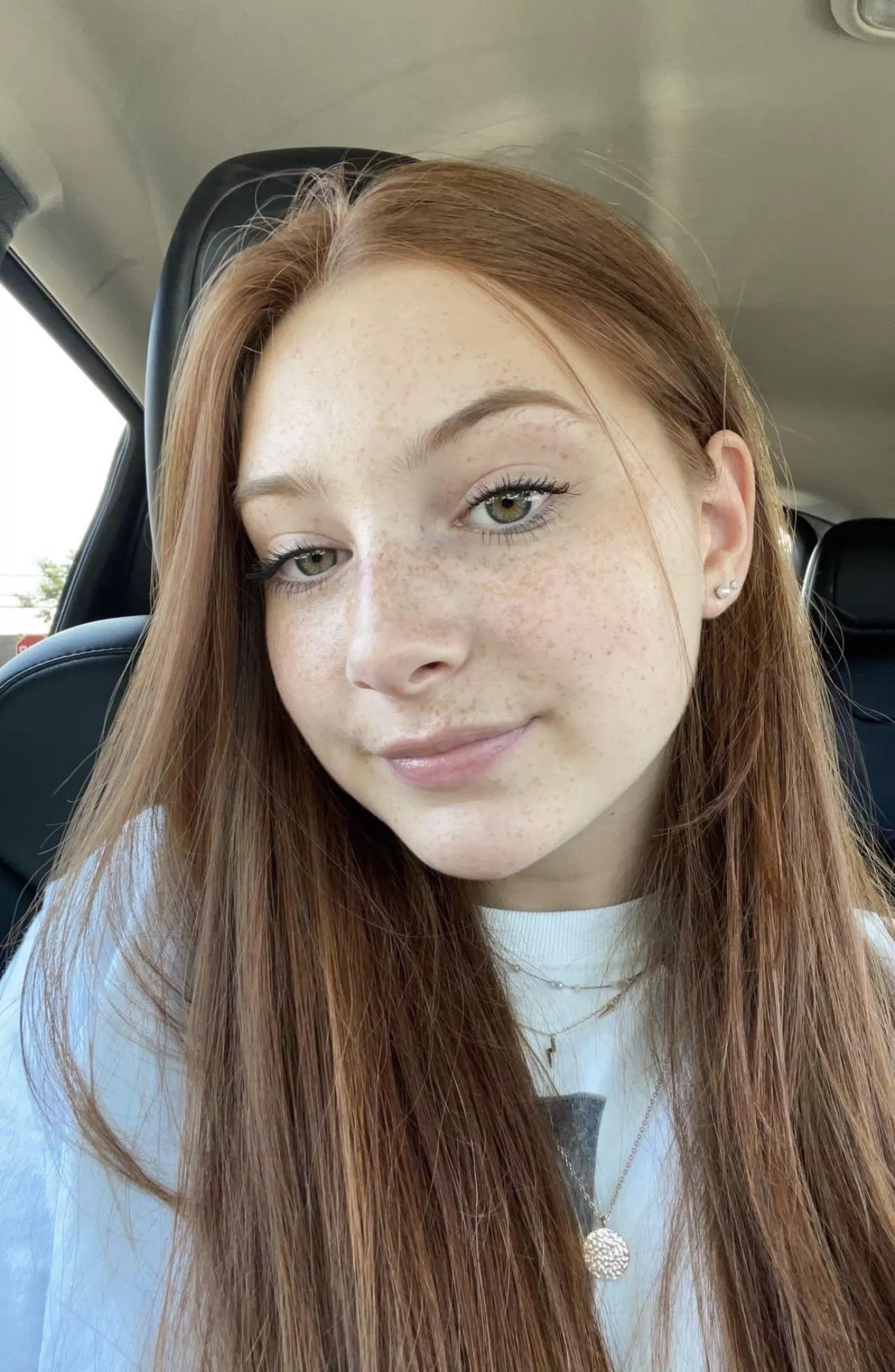 IUTR and she's got a body to match posted by Waste-Victory-2360