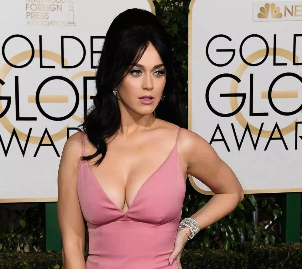 Katy Perry posted by Impressive_Camp_3435