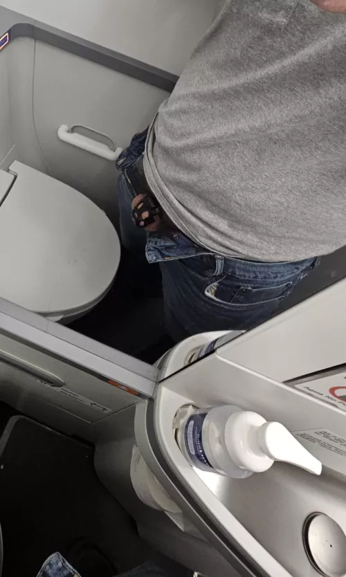 Locked on the plane. by kentstocks