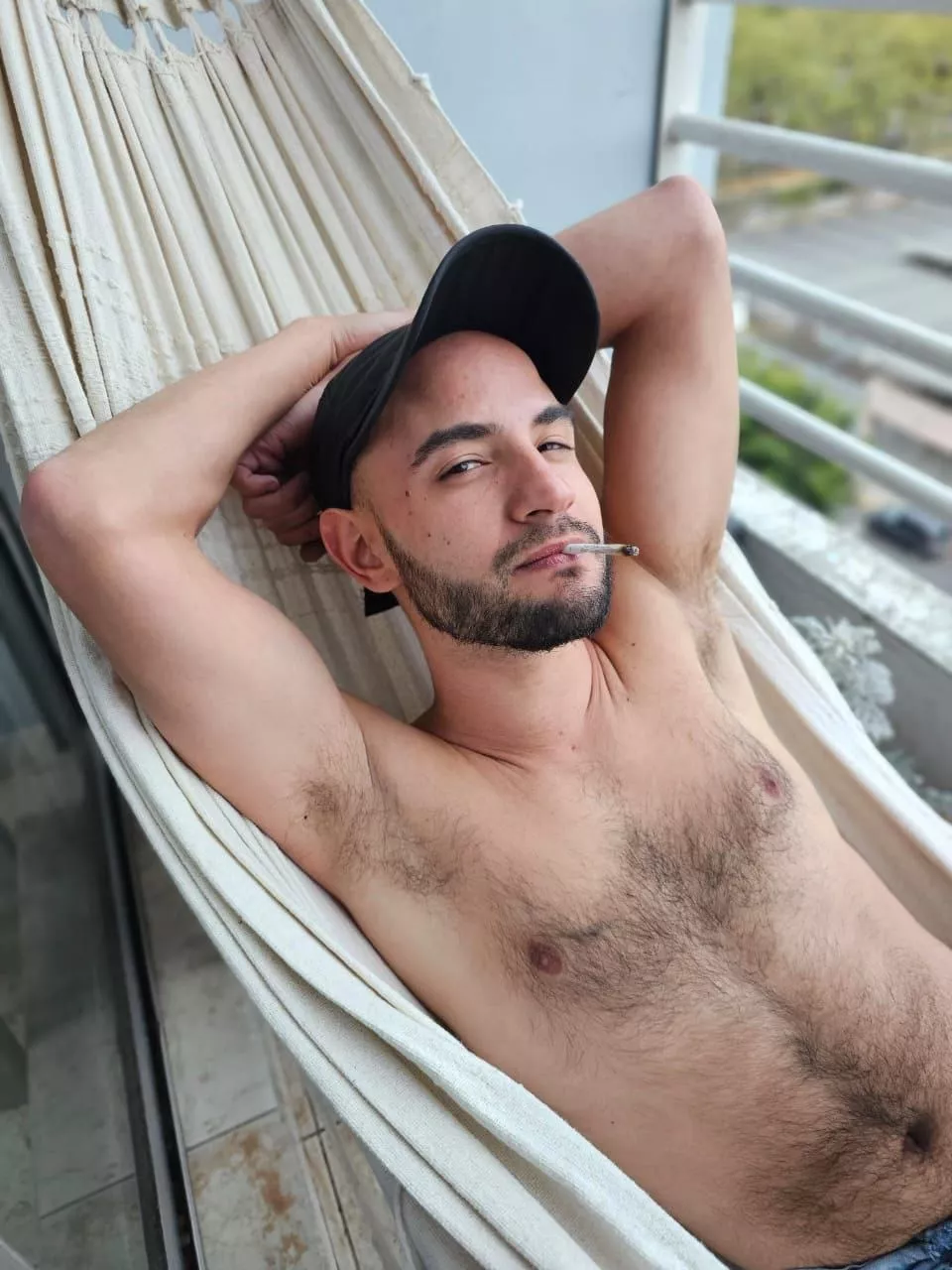 Morning ..opinions of my armpits? posted by Outside_Time2645