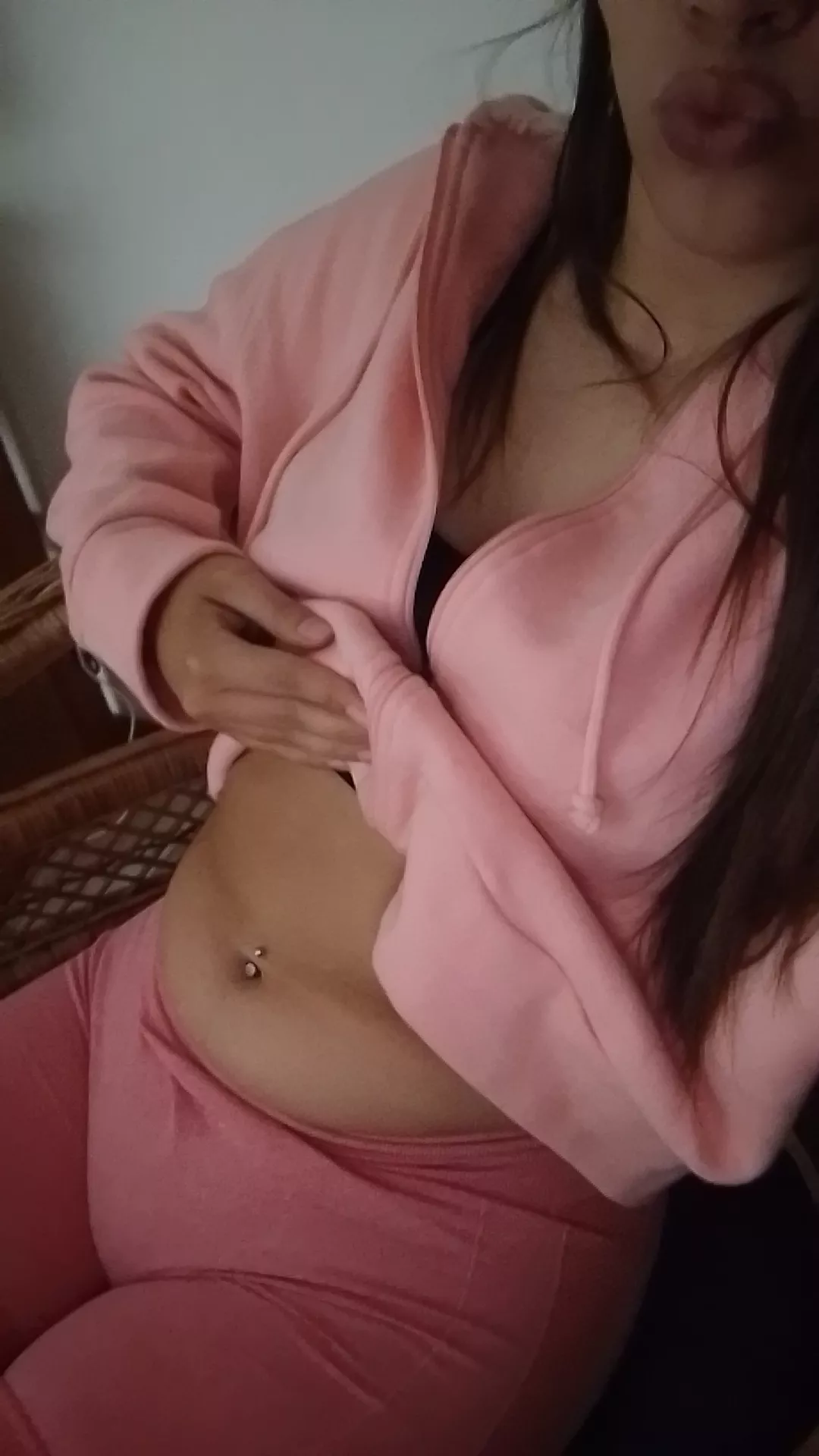 my favorite color is pink, like pigs 🐽🐷🩷 posted by VirtualRussell