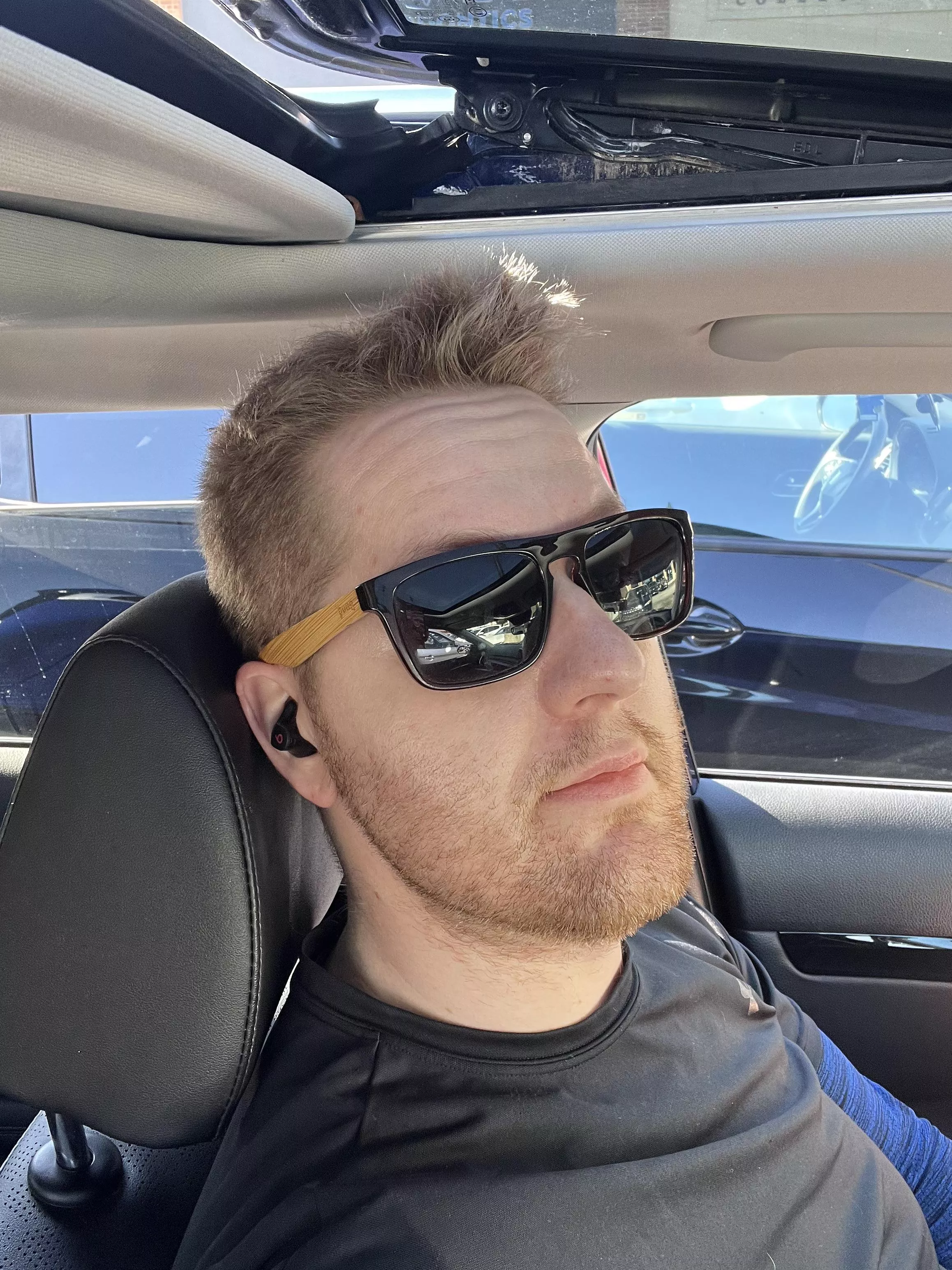 Pardon the scruff posted by Daveylonglegs