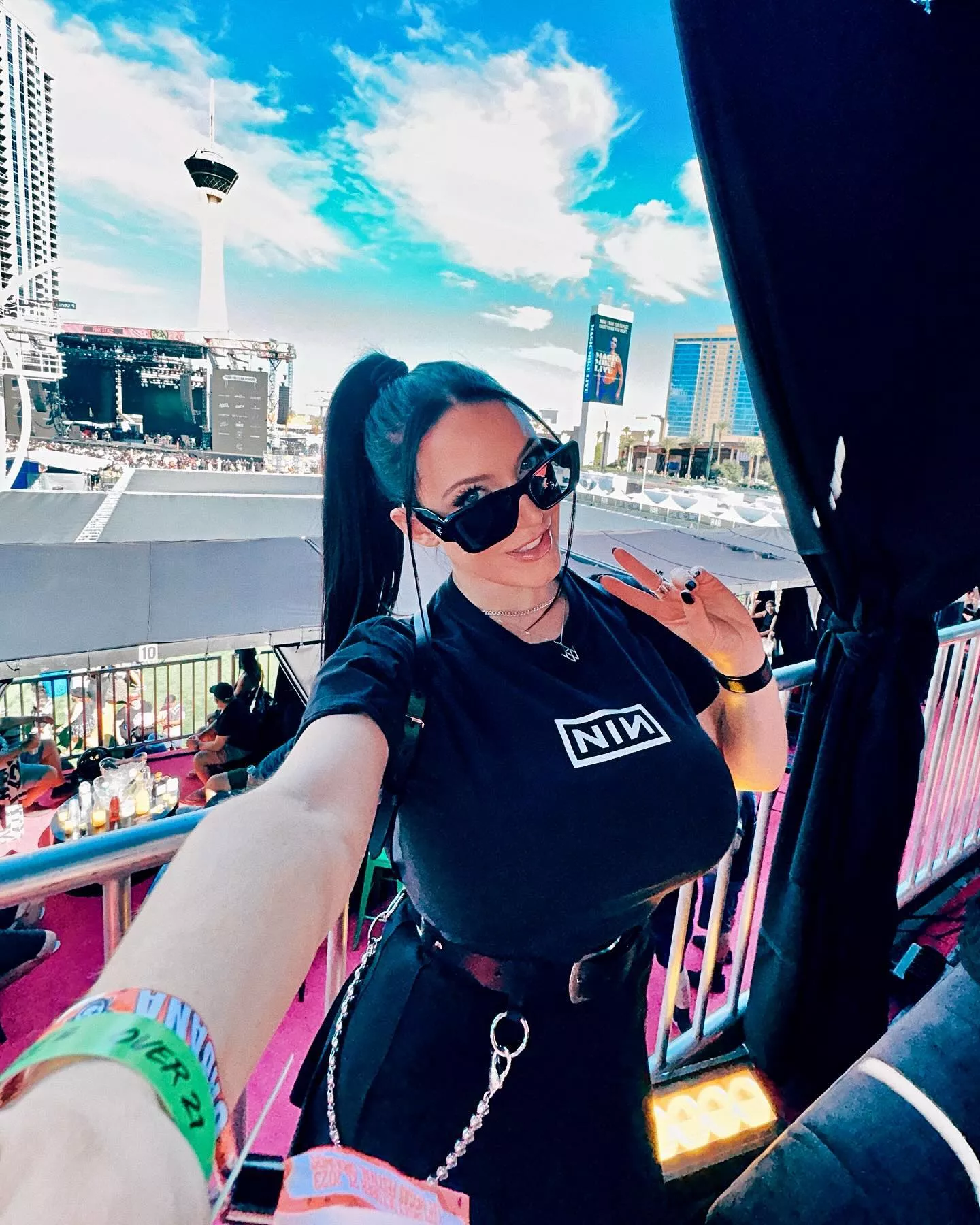 That NIN t-shirt 🔥✌️ posted by Divhul