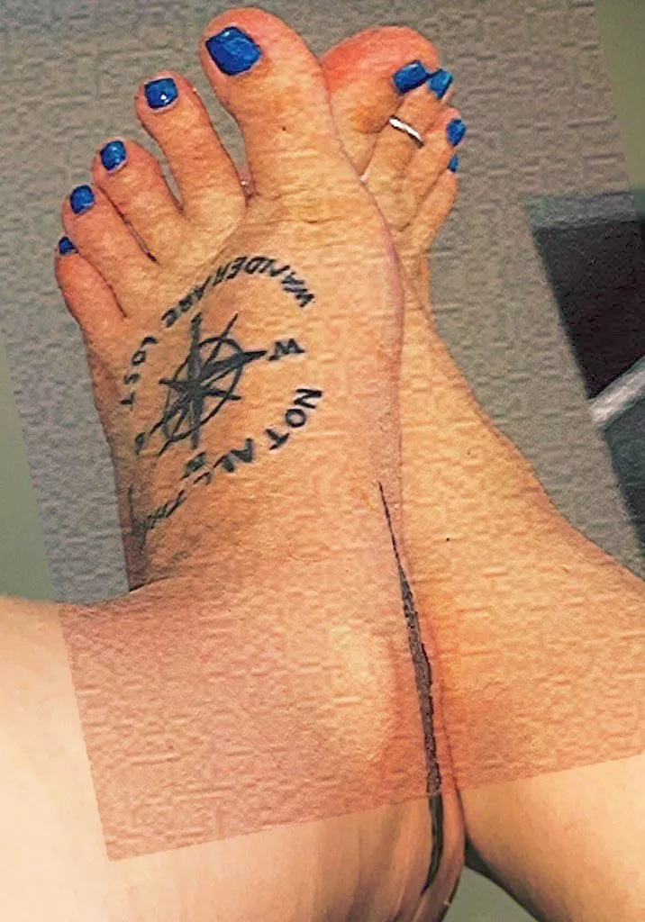 Them long toes make your pecker twitch posted by Purple_Rush_9667