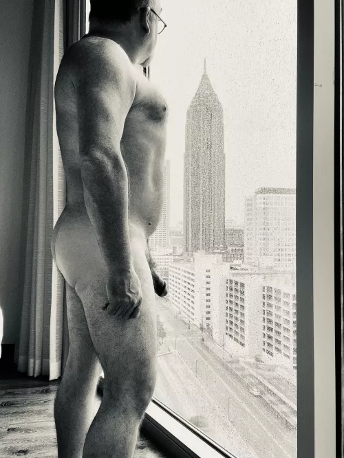 Thicc in the City by ThickHobbit