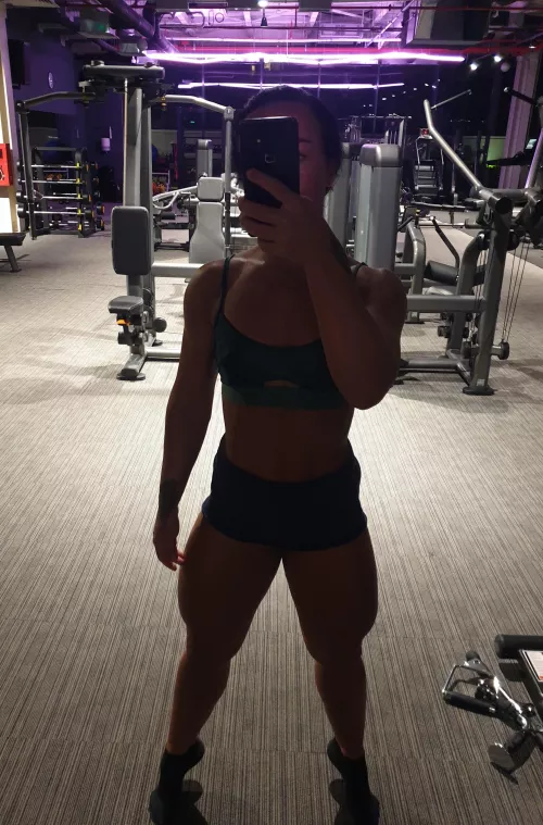 Working on those quads by quadsqueen