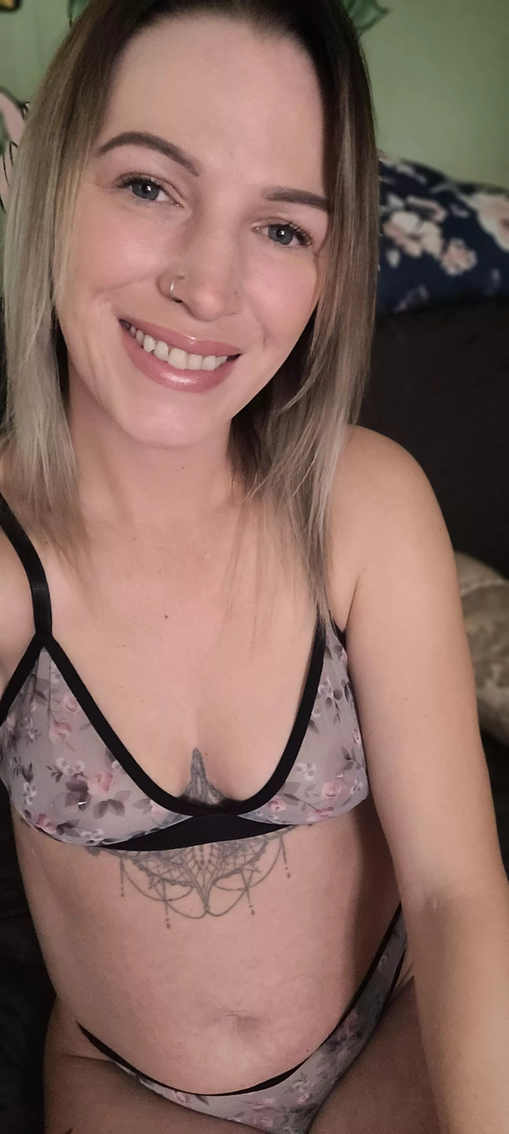 You can stop and stare and it's okay! posted by rhiansteph89