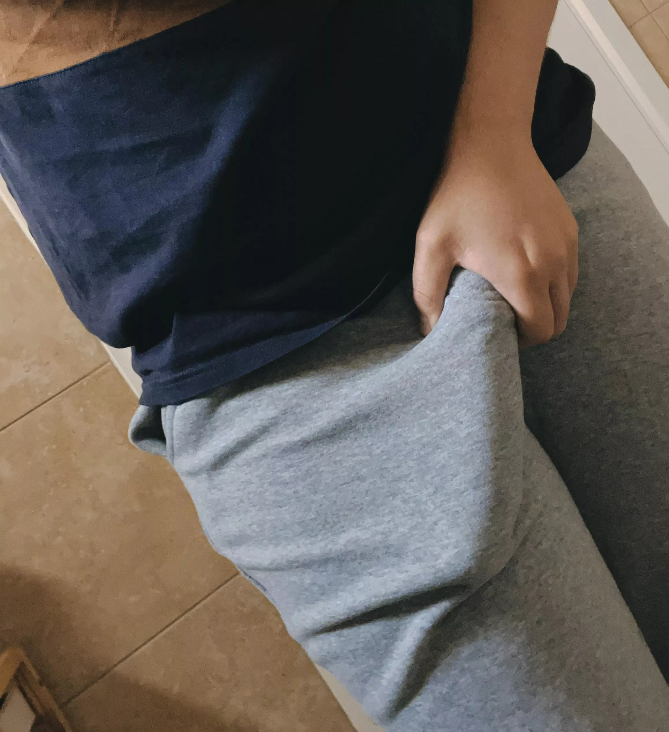 You deserve a tease posted by Georgeisbiggger