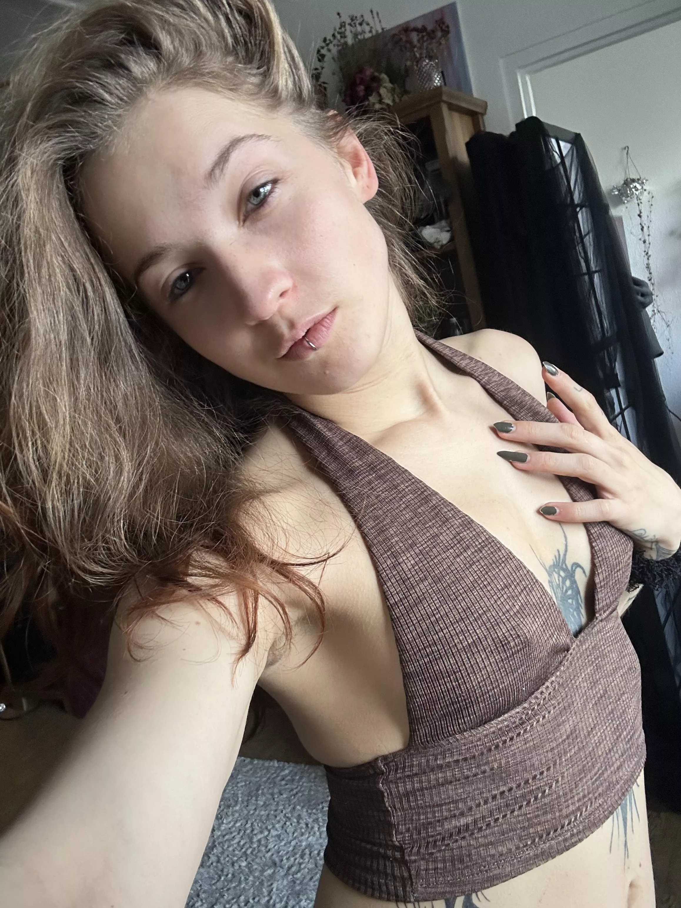 18F [F4M] If you are good boob specialist Im waiting for you posted by SlimOpossum