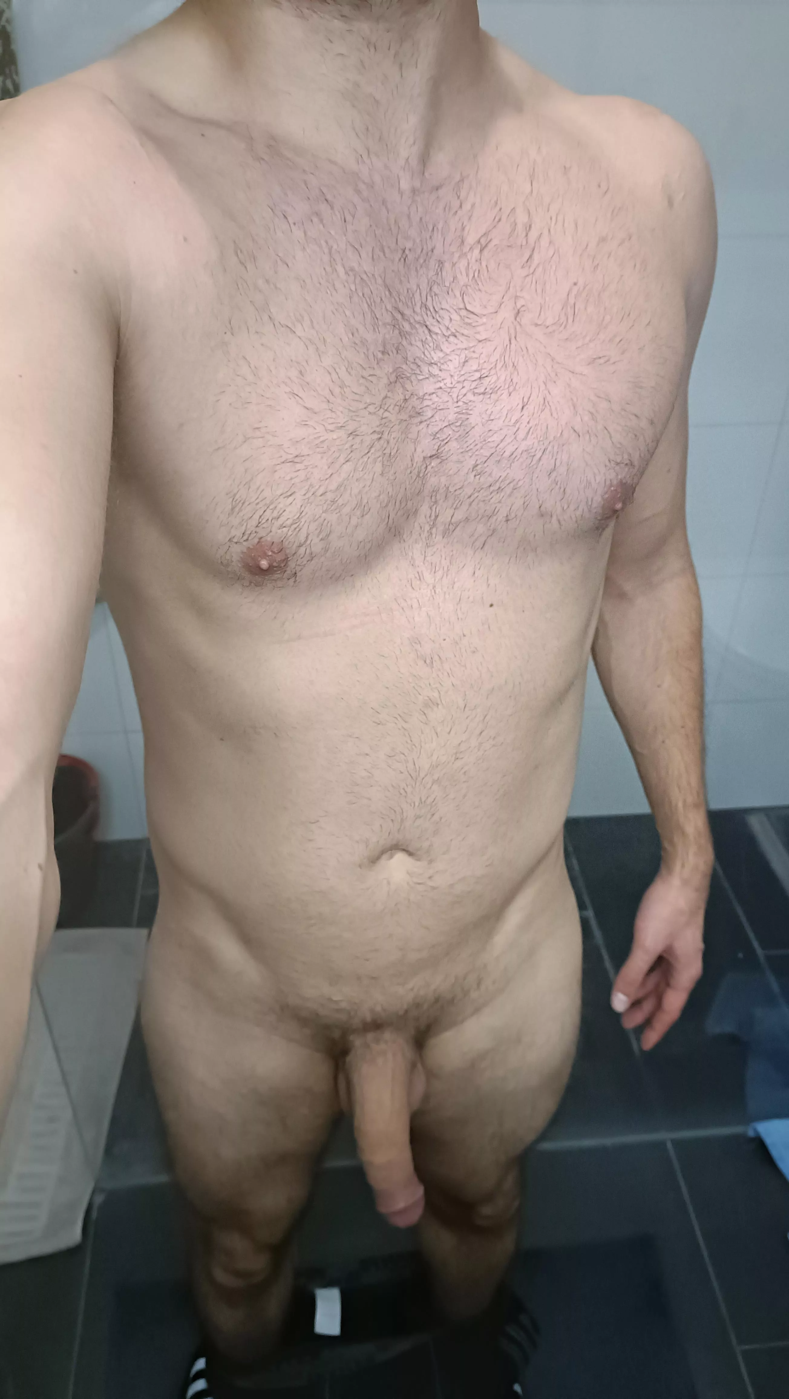 34 [m], what do you think? posted by docholiday432