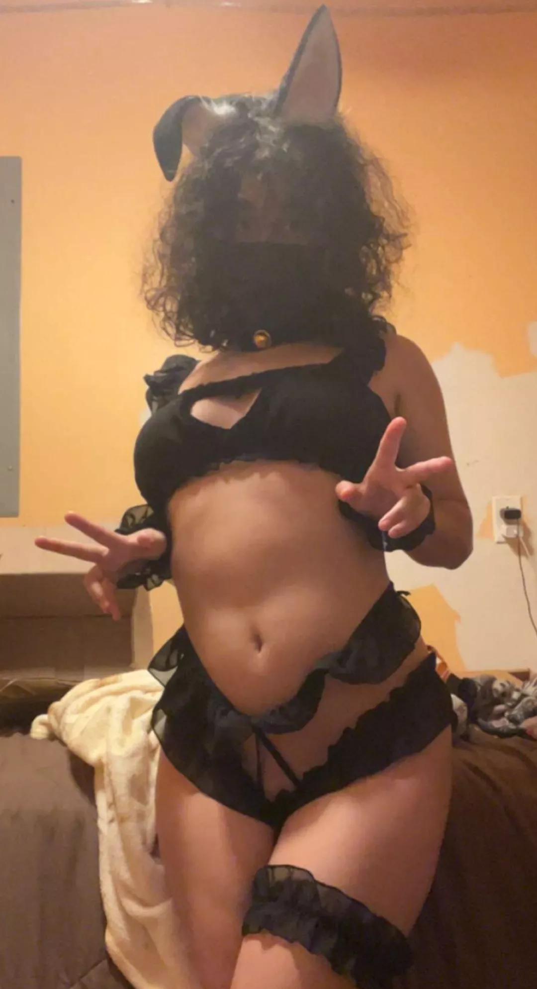 am i a cute lil bunnygirlll? posted by stupidgirl20