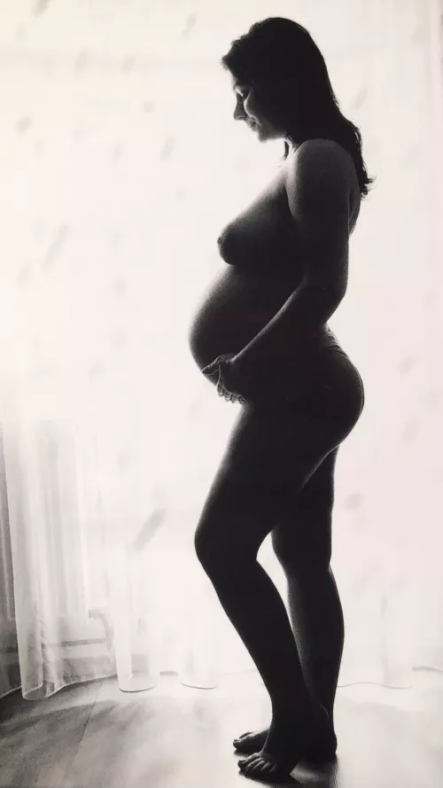 Black and white pregnancy ⚫️🎨 by elizaa28