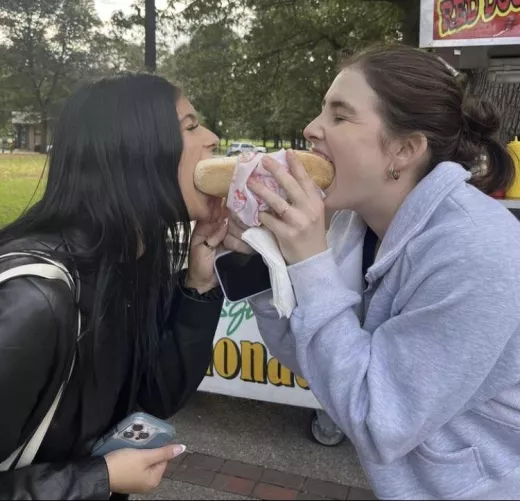 Definitely not the only wiener they’ve shared by JDHL1