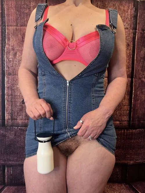 Everything wants to play peek-a-boo by TheMartiniMILF69