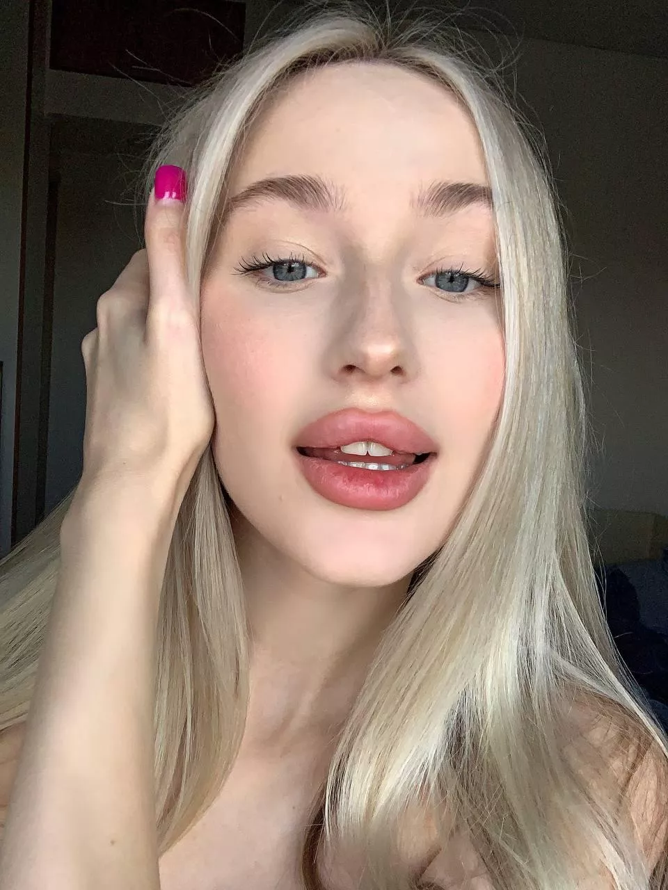 Feel like that mouth is being for something 👅 , you decide [f19] posted by lubojw