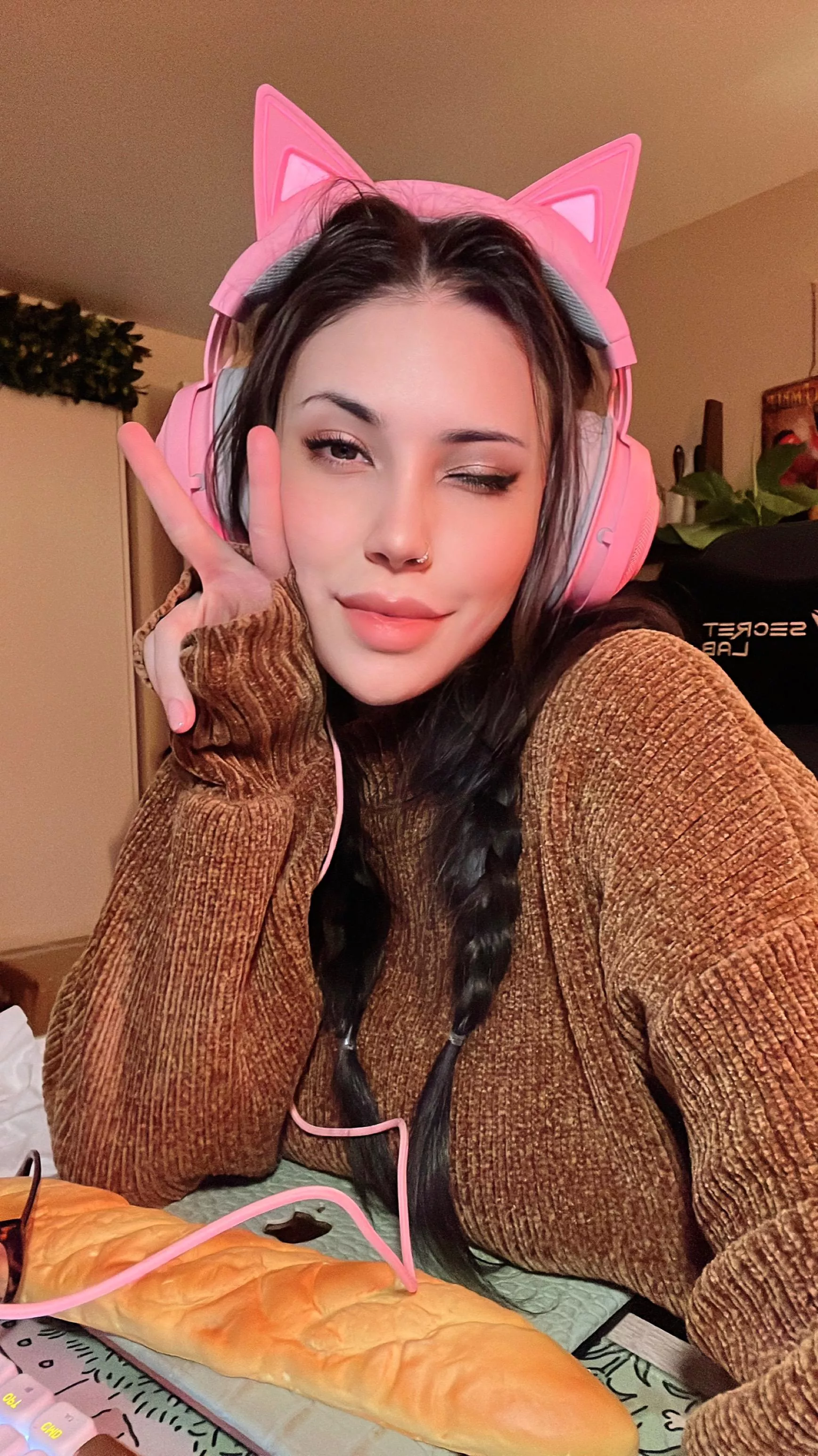 Felicia Vox posted by FeliciaVox