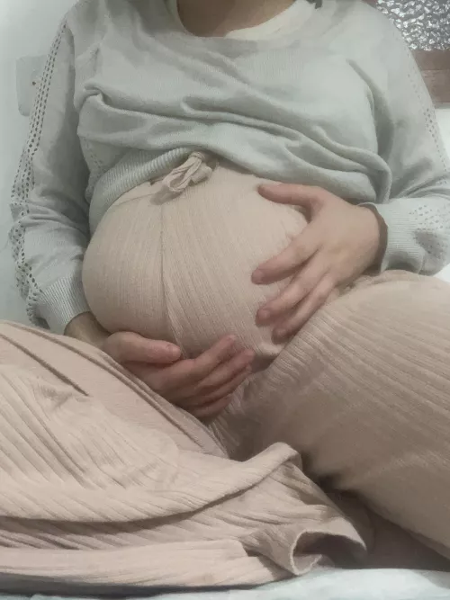 Gaining some cozy winter weight 🥰 by FatteningPrincess