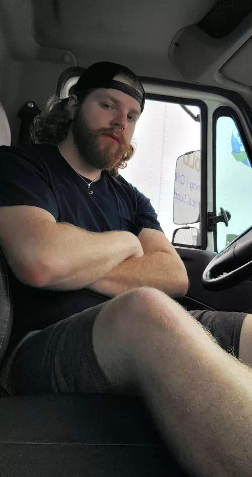 Happy hump day! Just a few more days! by kaderedstone