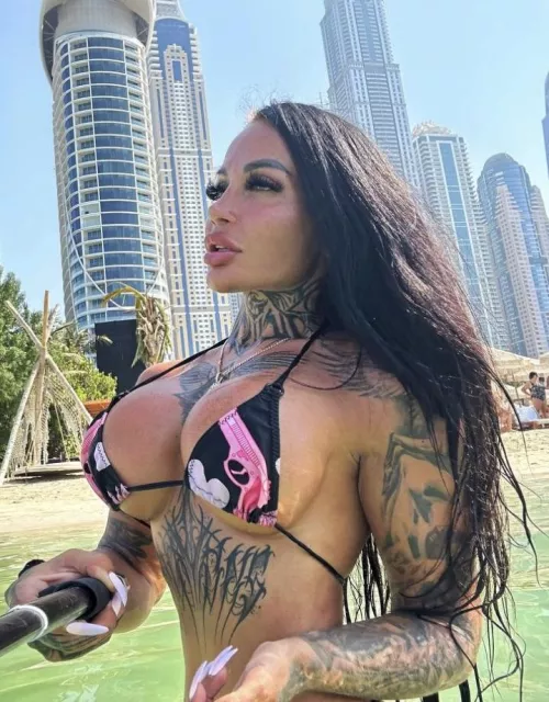 How do they look? by coedolsz