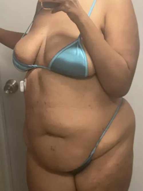 I absolutely adore this bikini by Nebulabutt