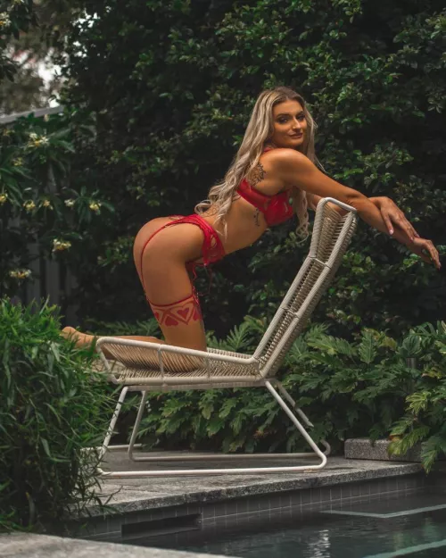 I'm petite but your 🍌 size fits mine! 😜😈 by _ZoeMoore_