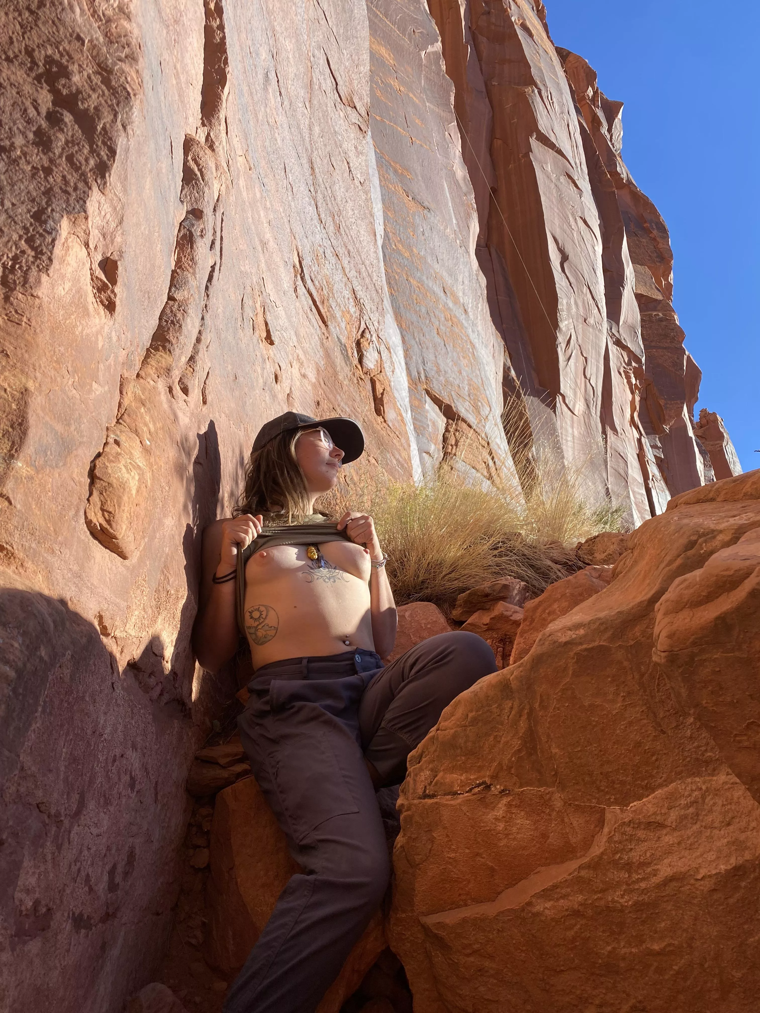 It was so hot today at the crag 🥵 posted by justanotherdirtbag78