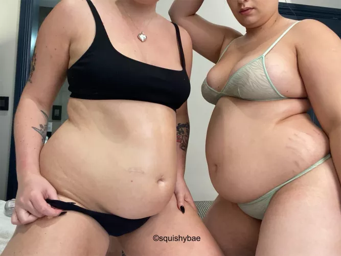 Just before me and GrowingGirl got oiled up 😜✨ by squishy_bae