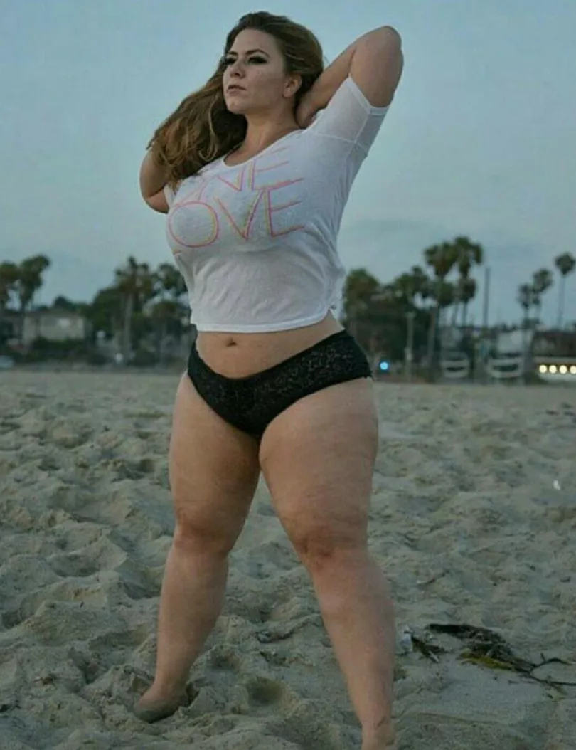 London Andrews posted by evenflow_2991