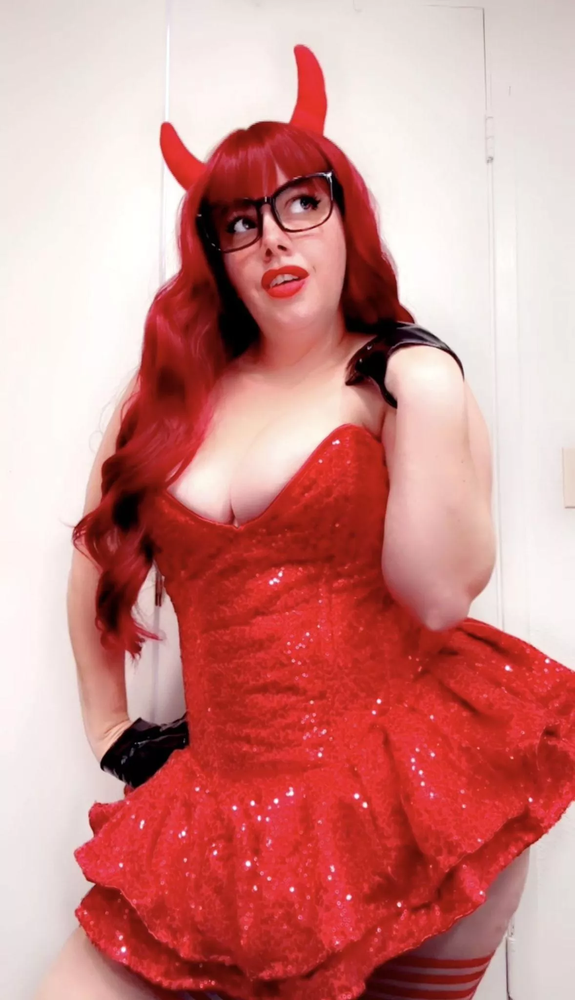♥️ New To Kink? Don’t Be Shy 🥺 Mommy Will Guide You 🙇 With My Experience And Knowledge 😏 EXPERIENCED? I Will Push Your Limits And Make You Beg For More 😈 6+ Yrs Experience 💎 Non Dom Services & Premade Bundles Available! [DOM][VID posted by GoddessCrystal2