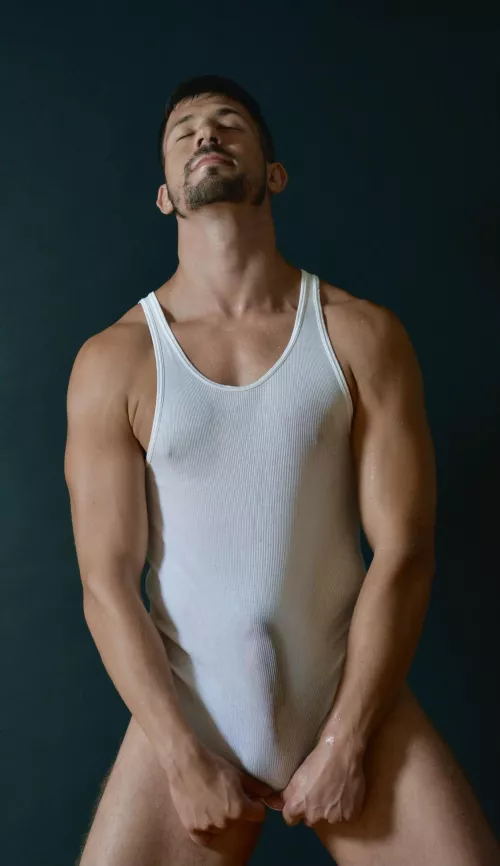 Sweaty and ready for you 💦💦 by DashQuemaXL