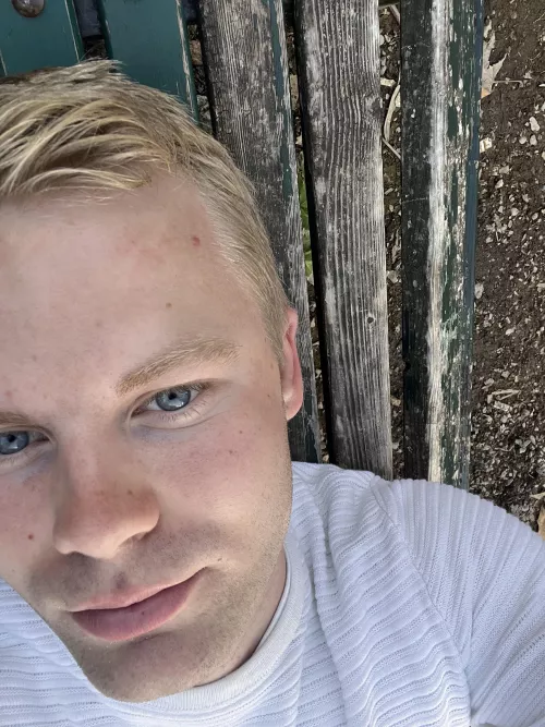 This bench was actually pretty comfy by Competitive_Stop4896