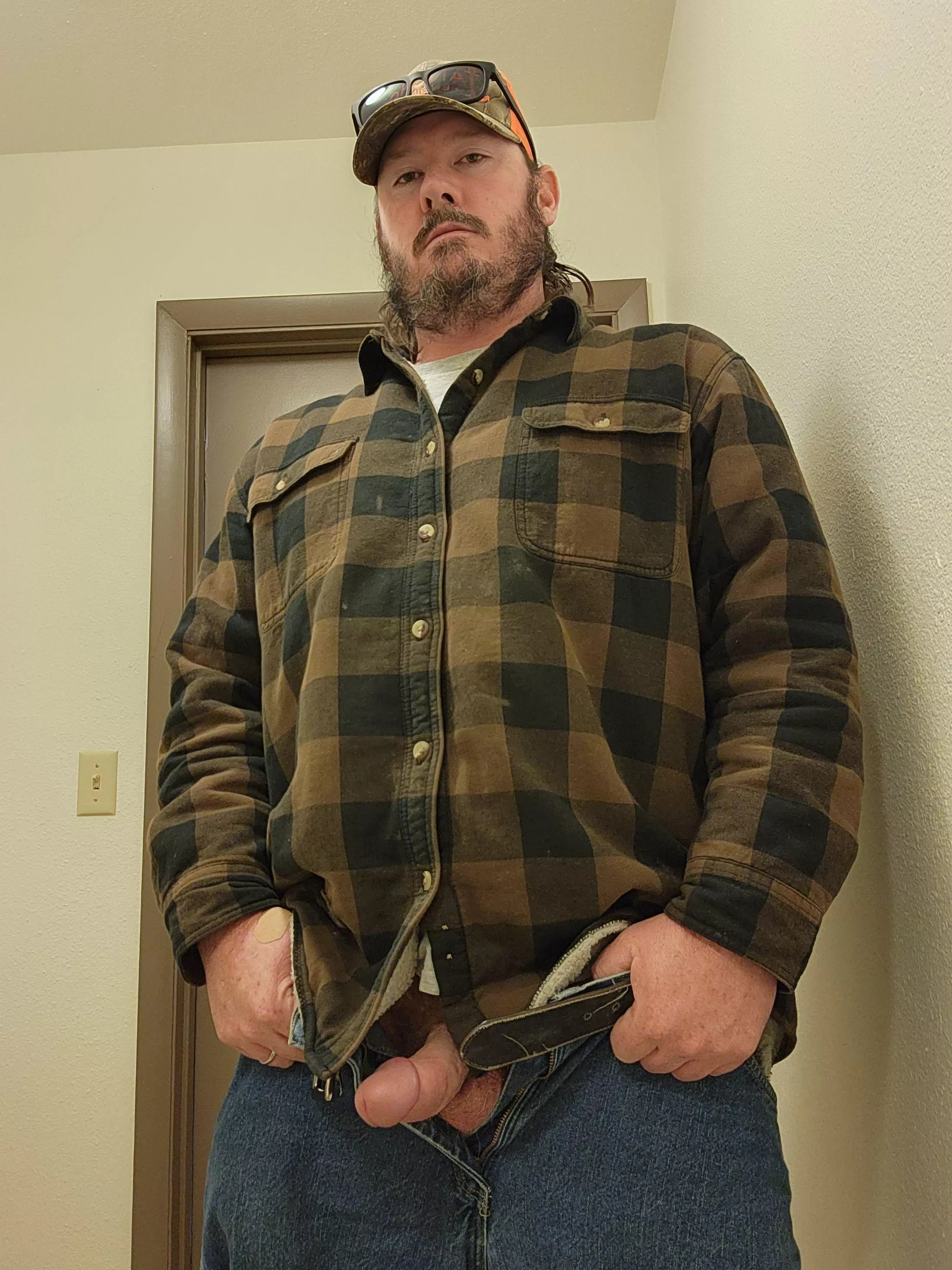 This Thursday is starting off rather hard! [38] posted by Colorado_guy24