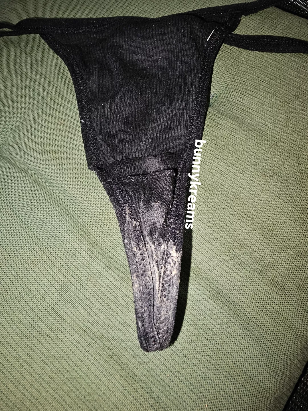 Want a taste of Japanese pussy? posted by bunnykreamss