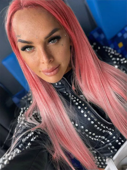 What color should I change to? by popsiclesqueeze