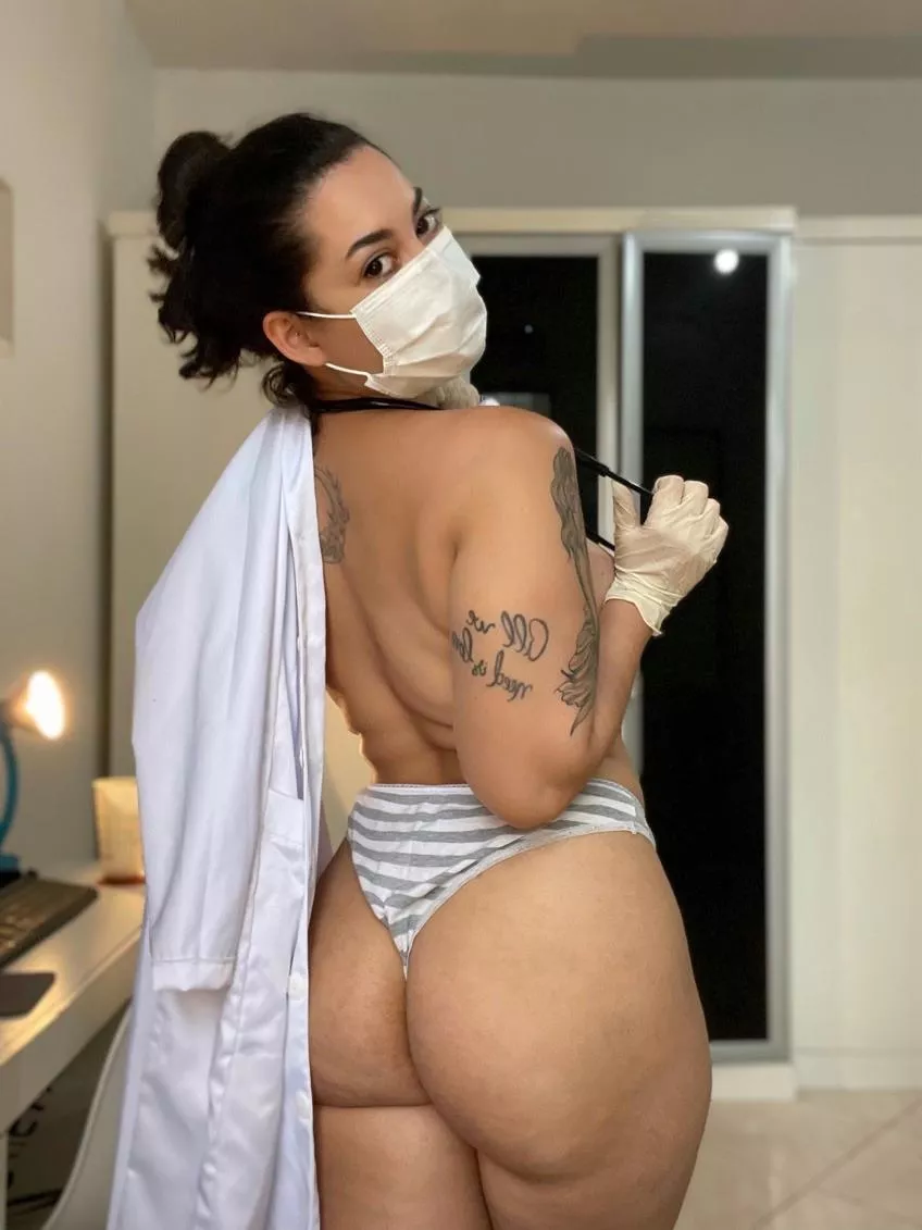 Coffee after shift? 🙈🩹 posted by lunasoares