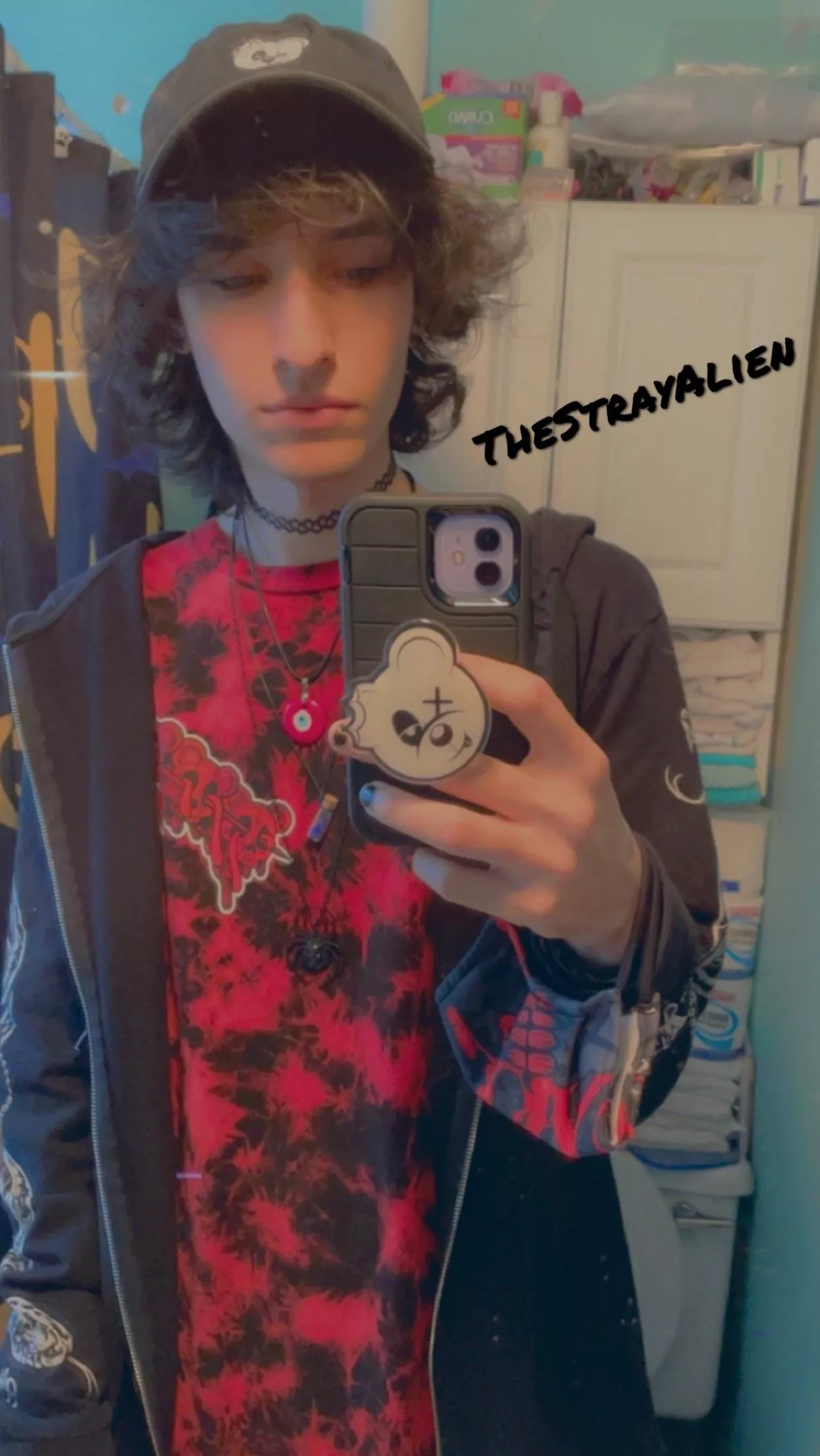 Come play 🧸🎥 posted by TheStrayAlien