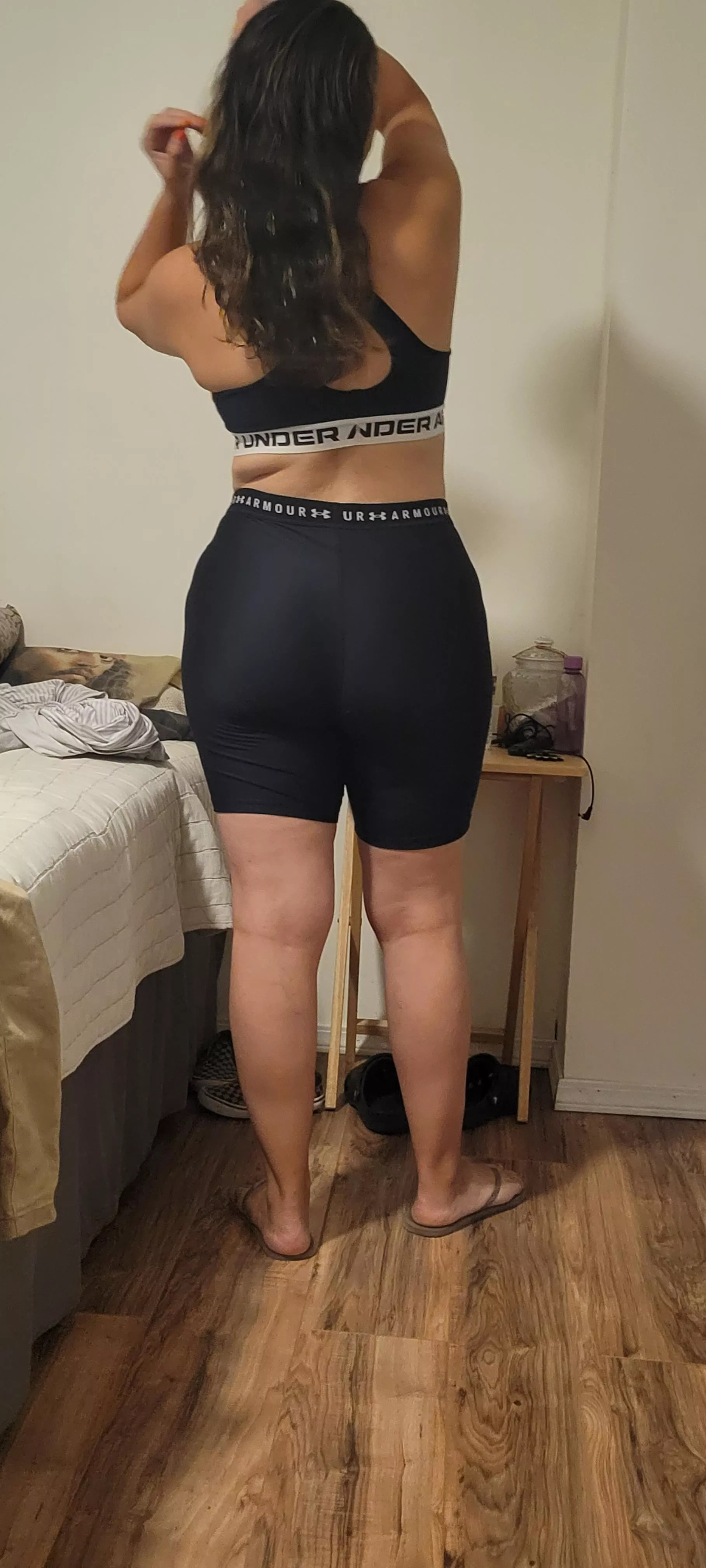 Es Viernes! Happy Friday posted by lararose_