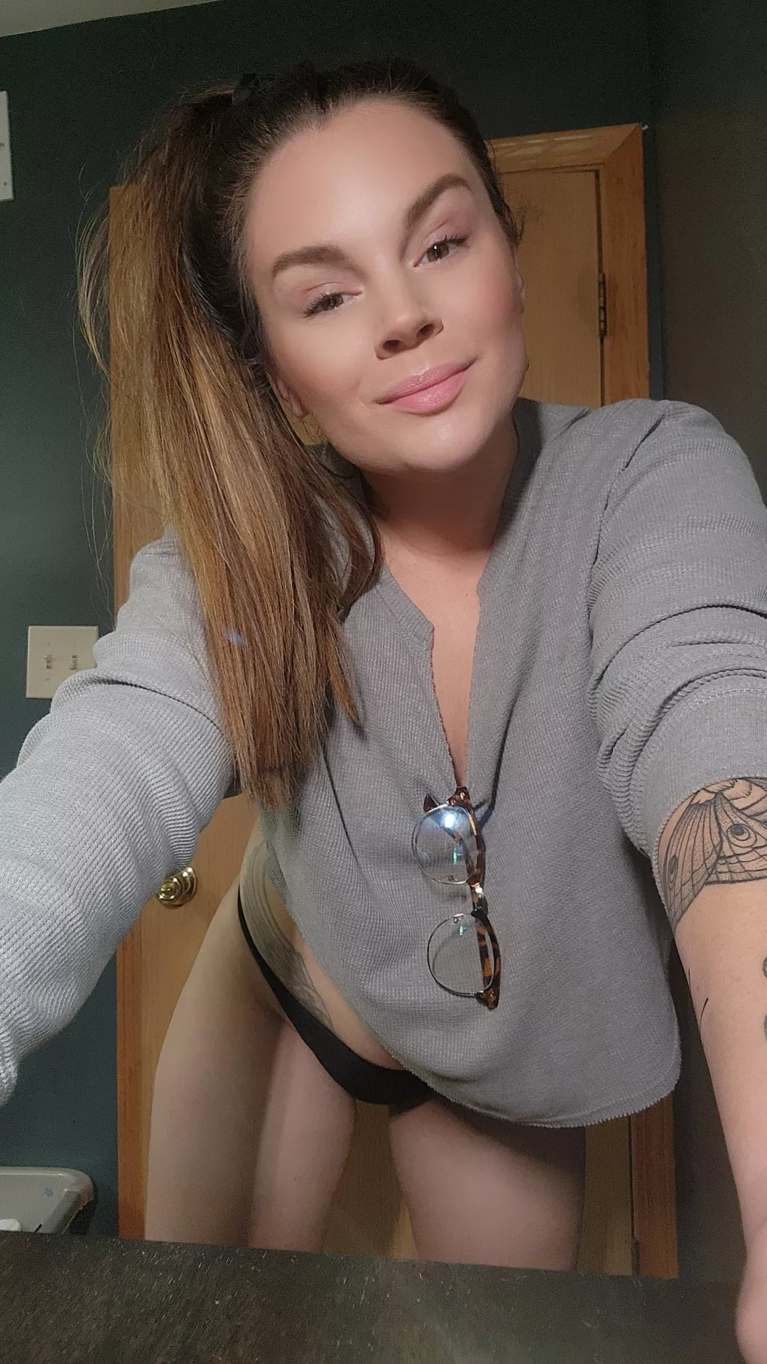 Happy Friday from mom:) posted by milf_era