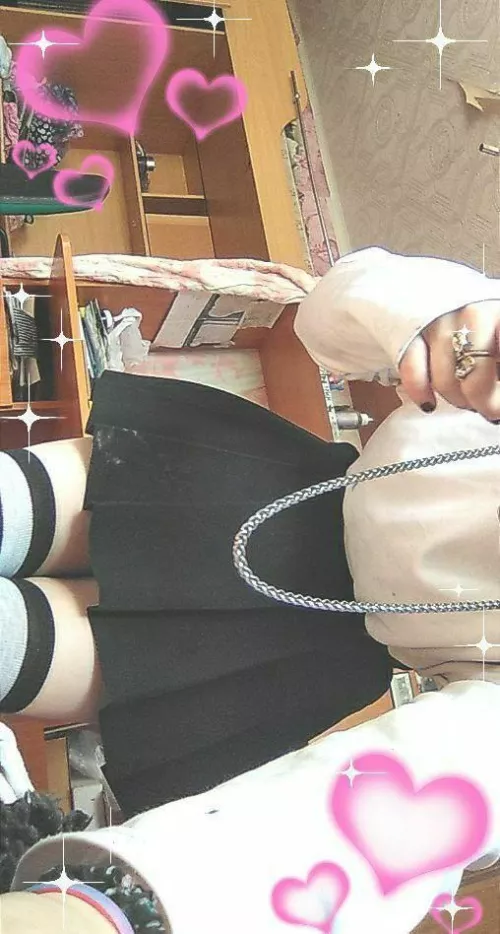 Hello boys, who wants to be eaten by me?)❤️🤤 by Crosby2025