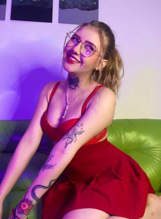 Hope glasses makes me cute posted by BothSperm