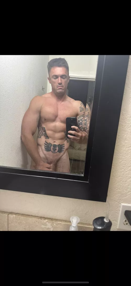 How am I? (M) (33) by xxxwreck