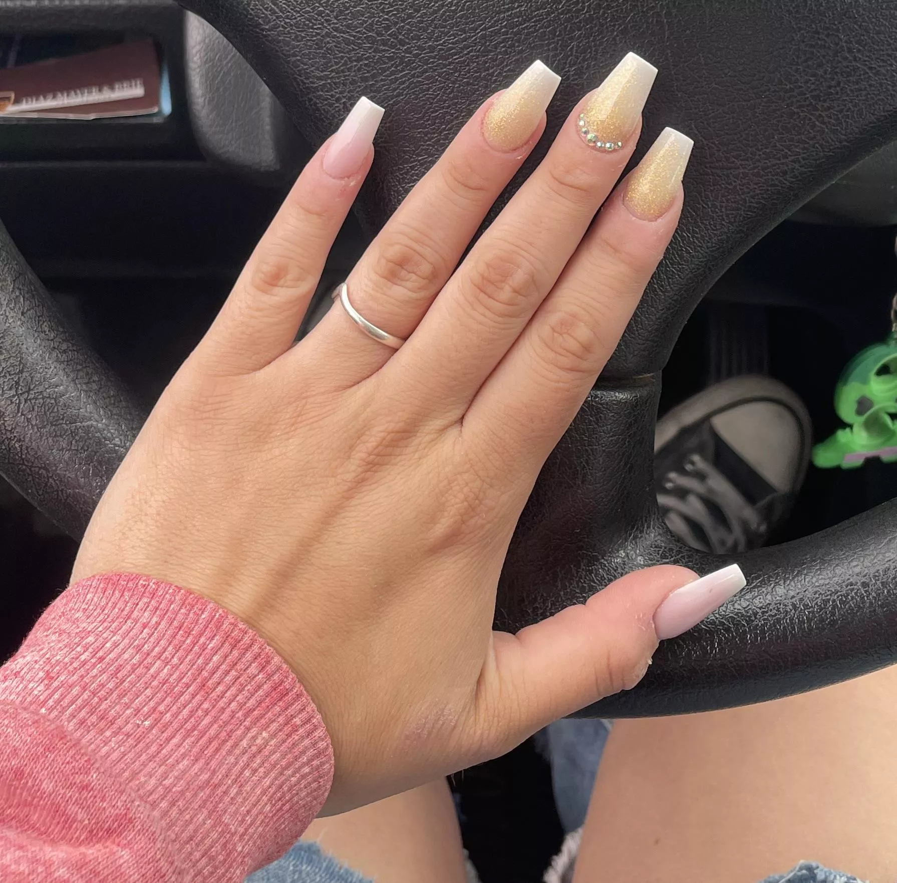 I love my nails, imagine 💅🏼🍑 posted by sweetxxxgirl