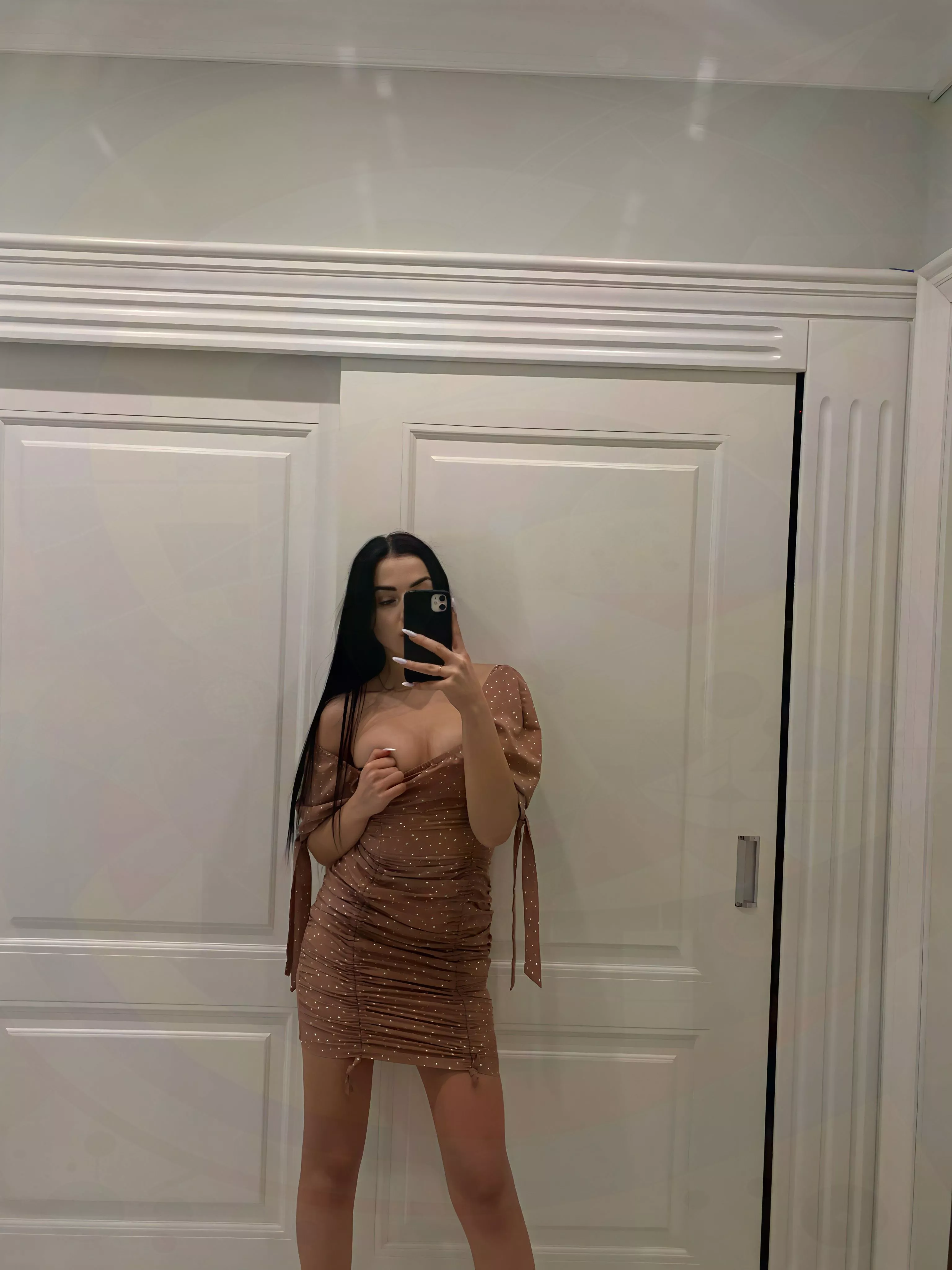 i love to feel your hands on my body posted by nespokojast