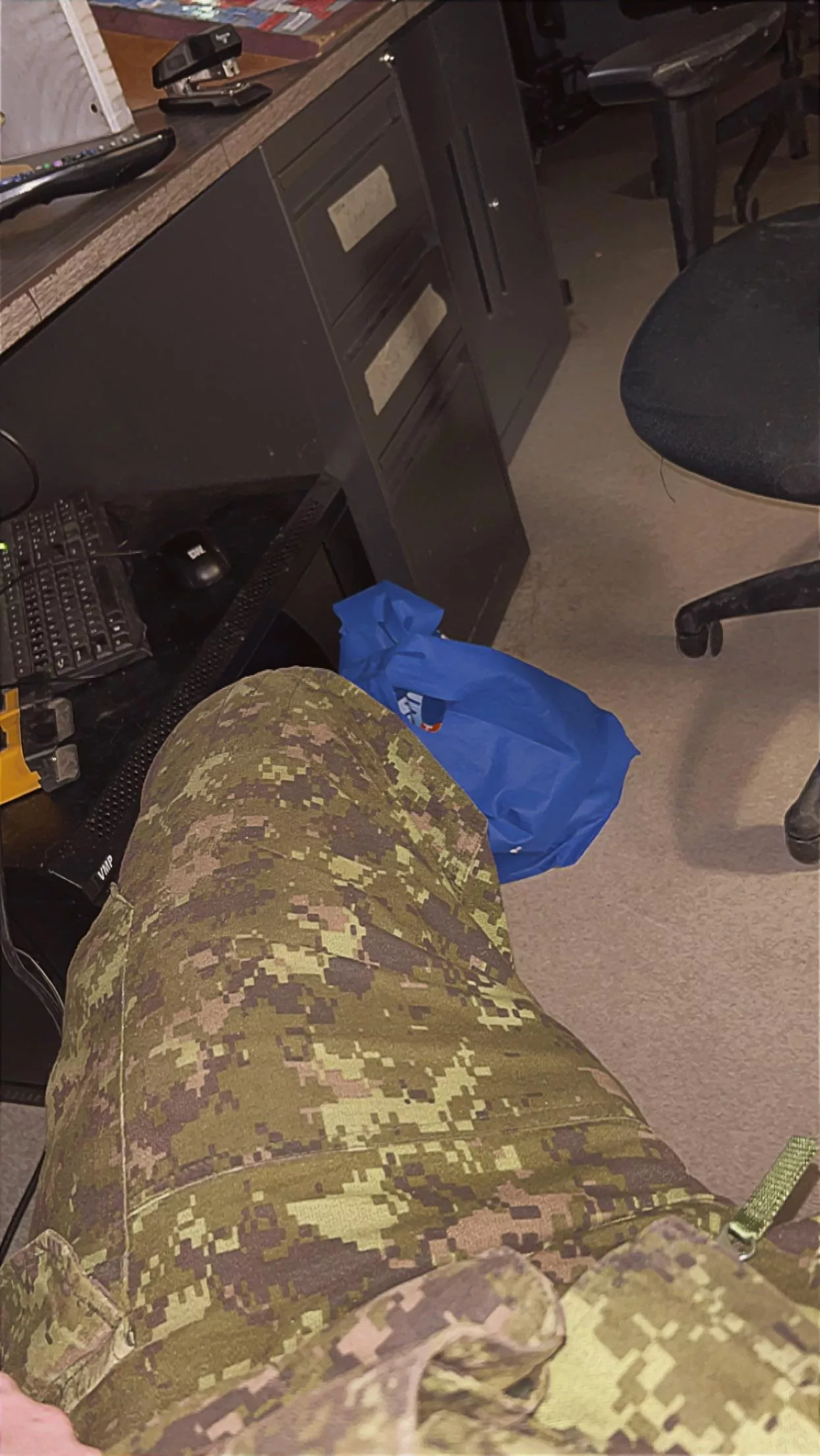 Long nights at work 😩😈 posted by d_cum