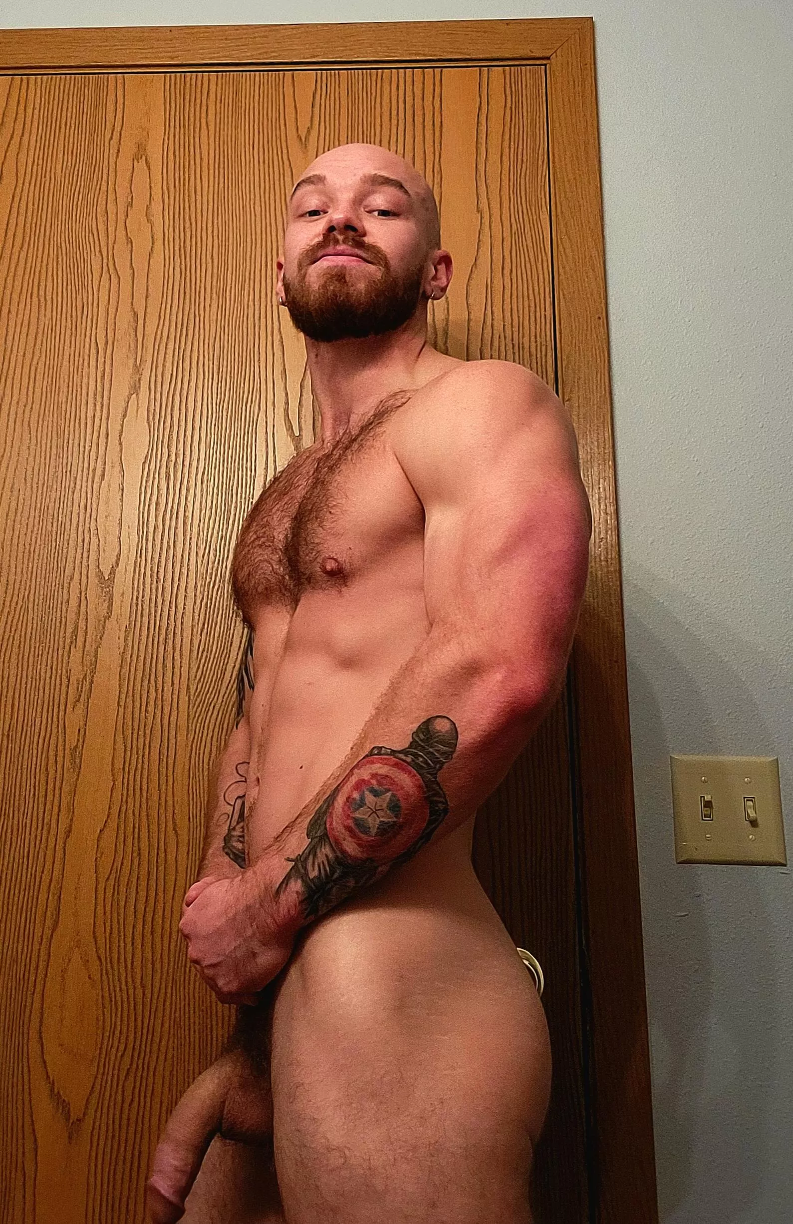 Look, but can't touch 😏 (26) posted by RickySteel26