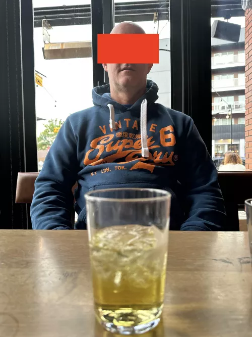 Master giving me Piss over Rocks at the local pub by yycdungeon