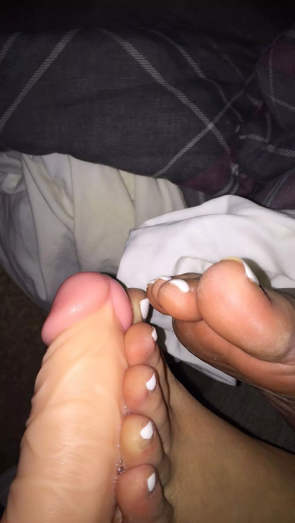 Mmm big dildo on my sexy little tootsies posted by Clean_Koala_9621